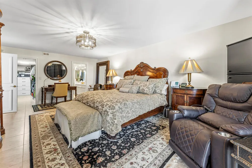 1167 Hillsboro Mile #709 Hillsboro Beach, FL 33062
