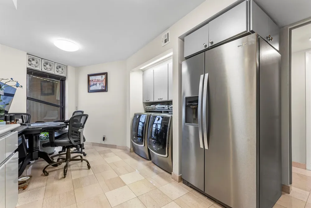 1167 Hillsboro Mile #709 Hillsboro Beach, FL 33062