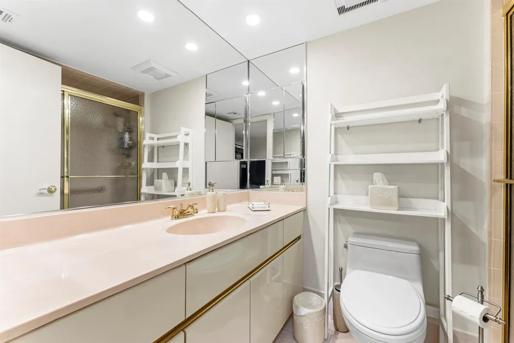 1167 Hillsboro Mile #709 Hillsboro Beach, FL 33062