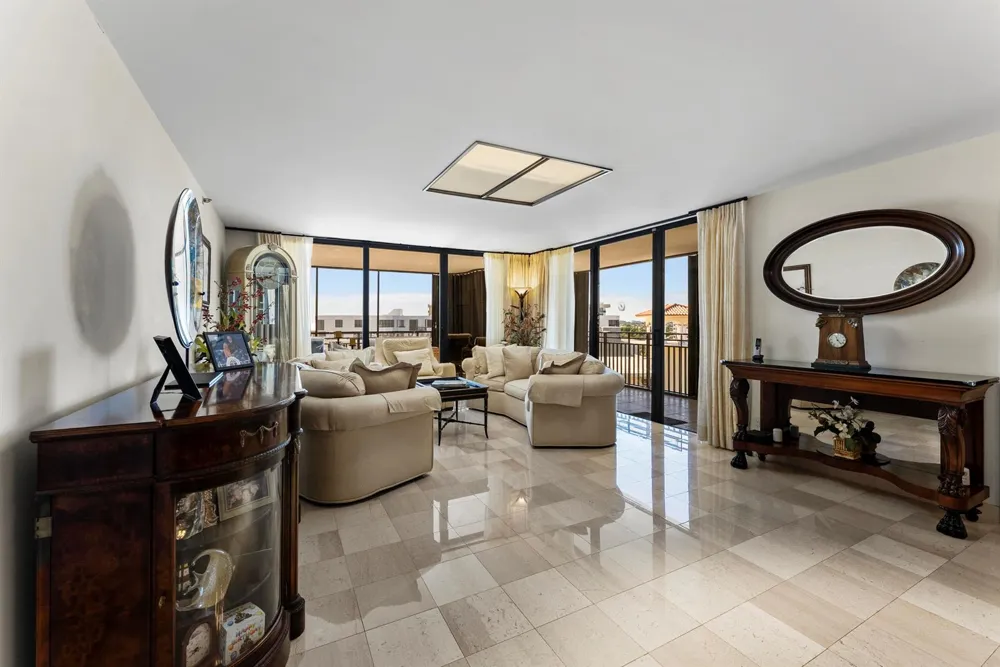 1167 Hillsboro Mile #709 Hillsboro Beach, FL 33062