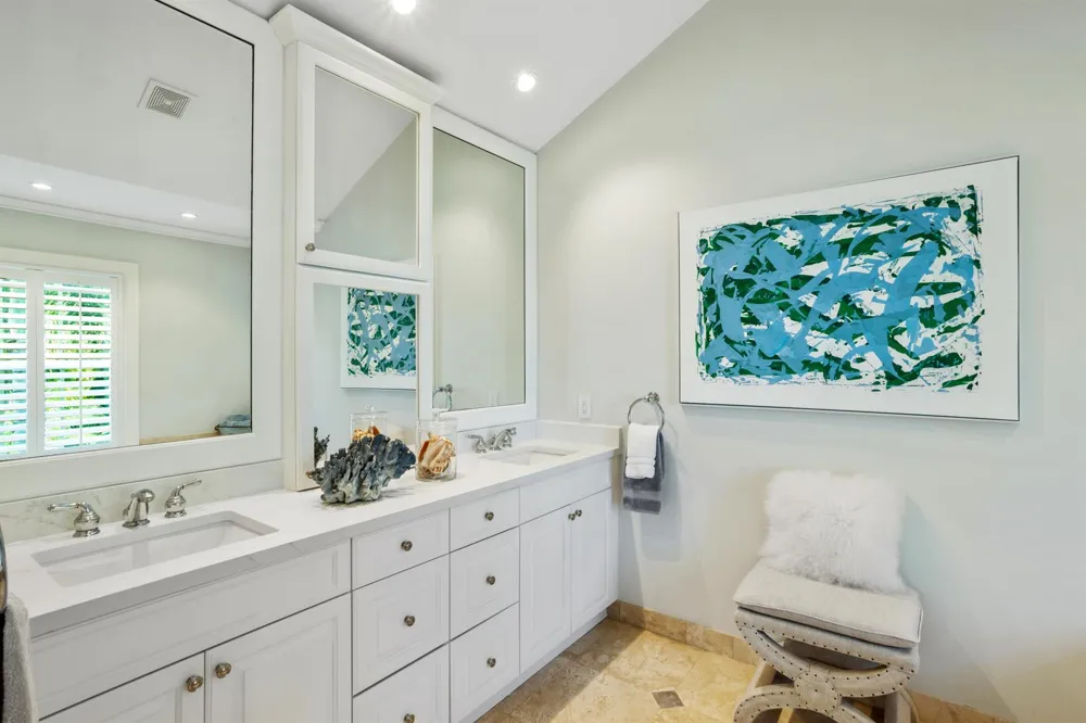 327 Arabian Road Palm Beach, FL 33480