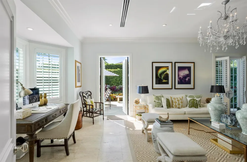 327 Arabian Road Palm Beach, FL 33480
