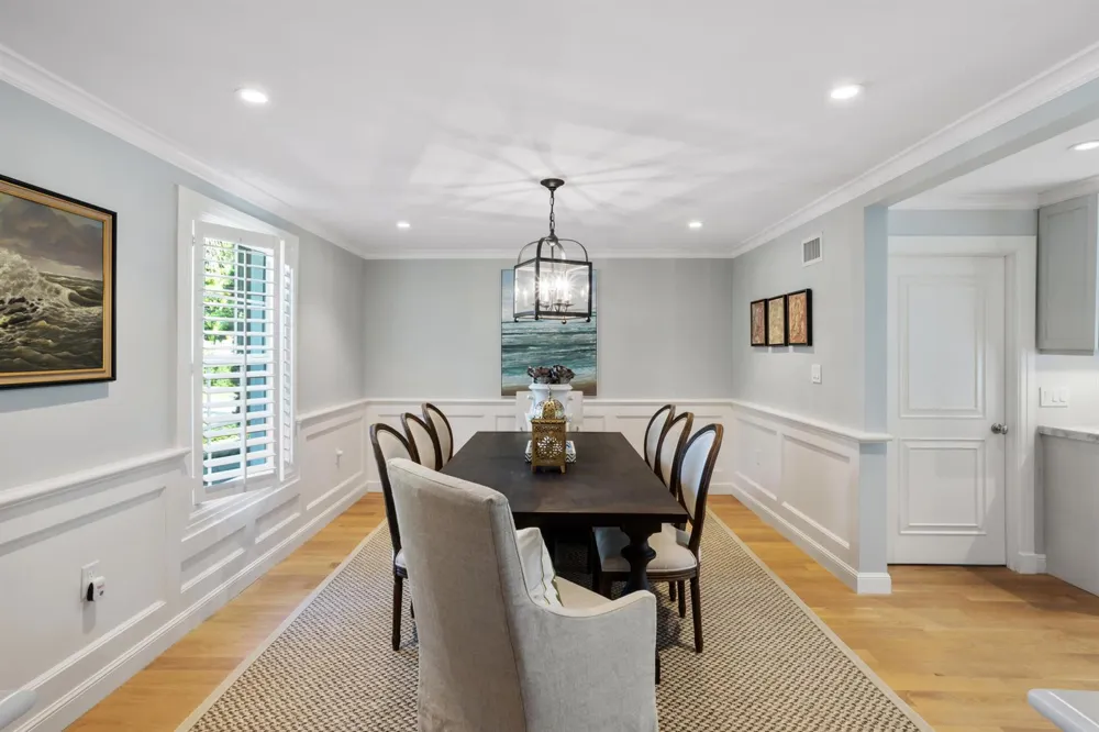 327 Arabian Road Palm Beach, FL 33480
