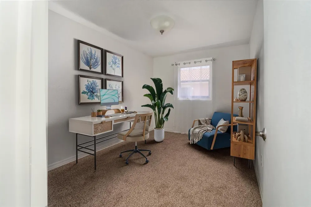 2504 Hibiscus Drive 