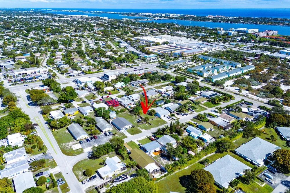 1073 Florence Road Lake Worth, FL 33462