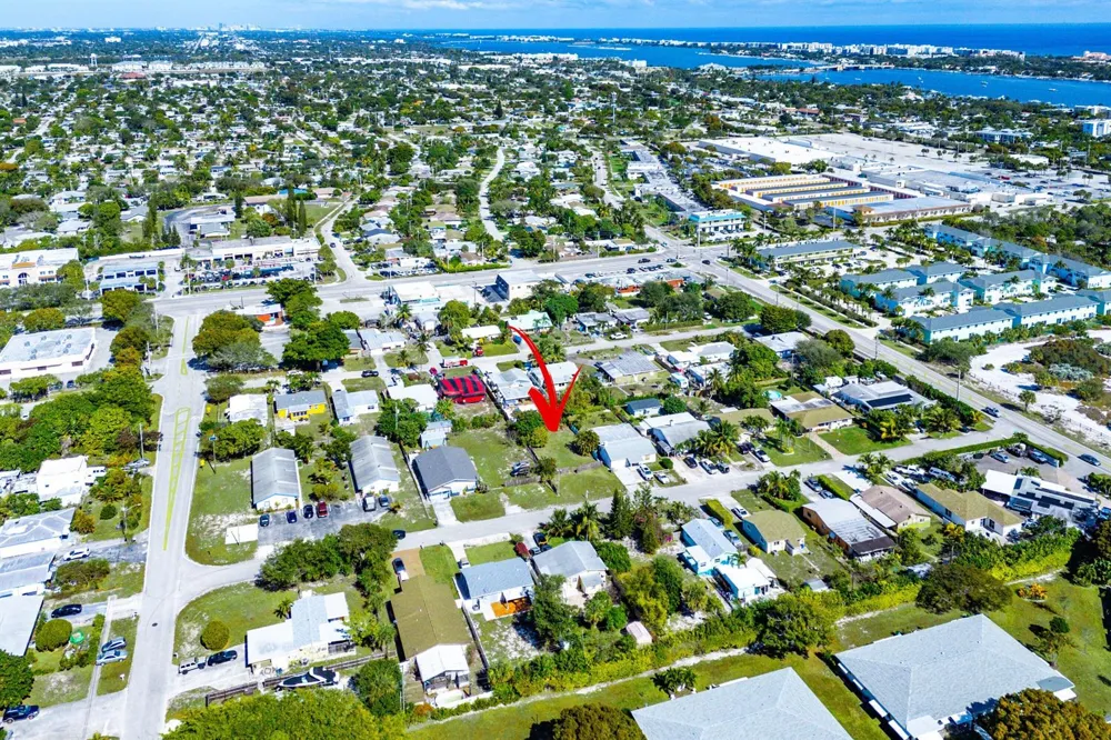 1073 Florence Road Lake Worth, FL 33462