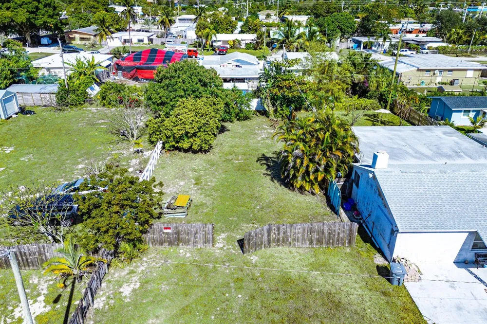 1073 Florence Road Lake Worth, FL 33462