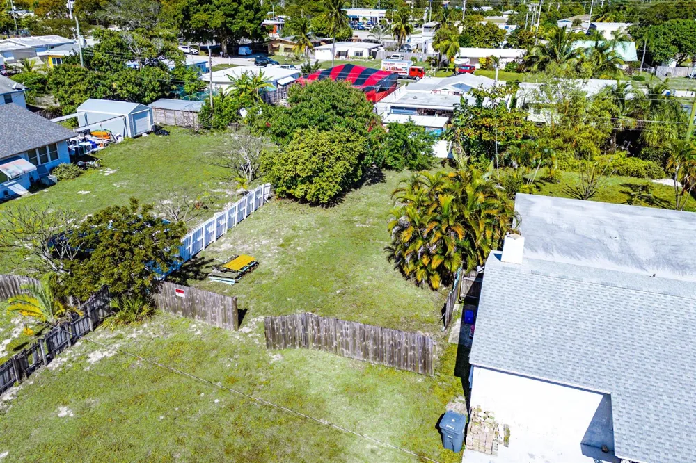 1073 Florence Road Lake Worth, FL 33462
