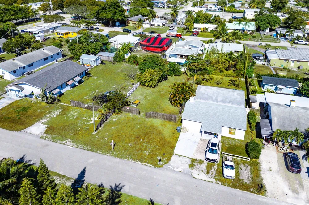 1073 Florence Road Lake Worth, FL 33462