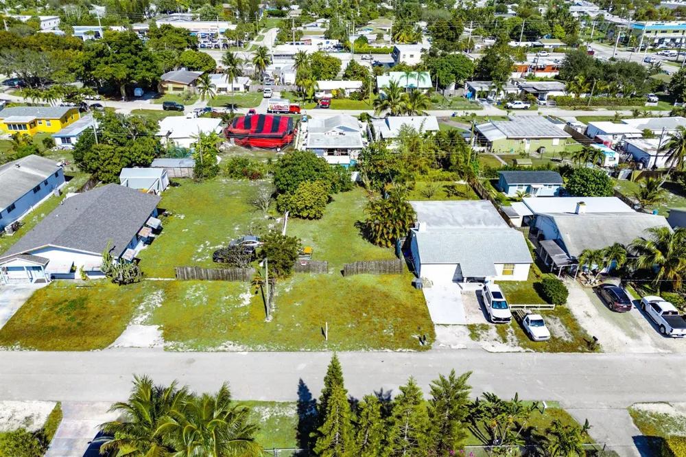 1073 Florence Road Lake Worth, FL 33462