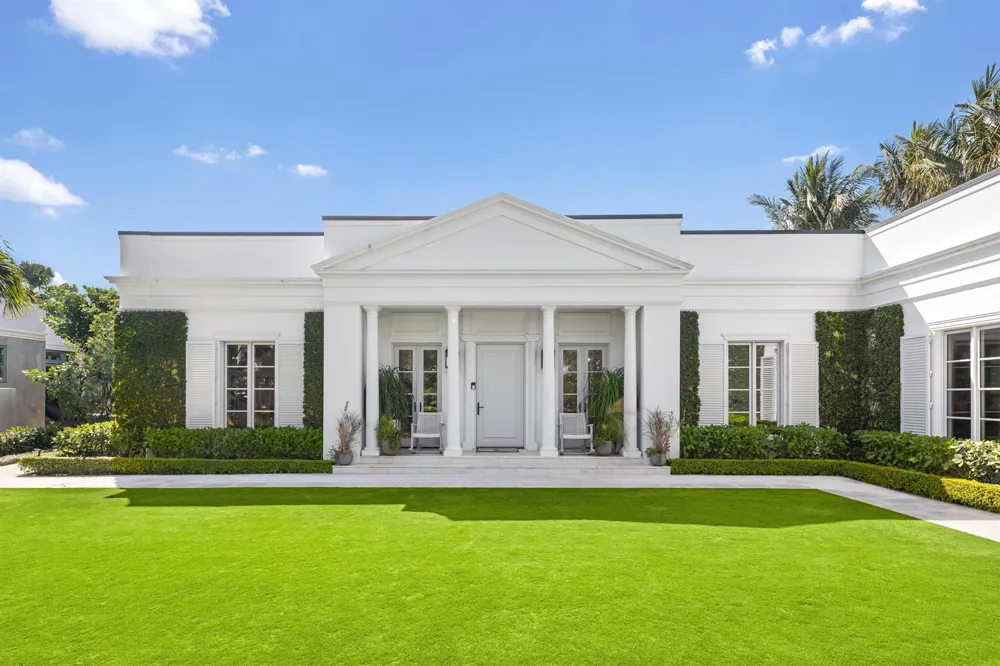 208 Sandpiper Drive Palm Beach, FL 33480