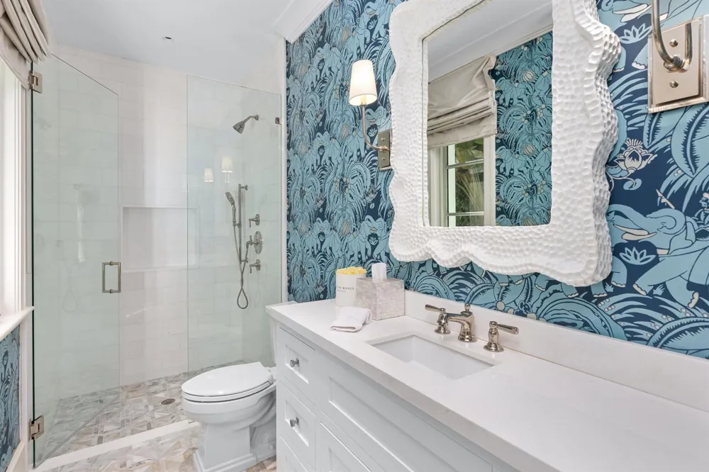 208 Sandpiper Drive Palm Beach, FL 33480
