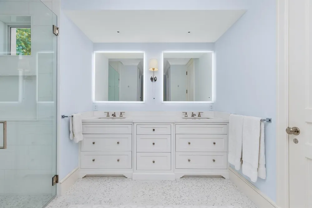208 Sandpiper Drive Palm Beach, FL 33480