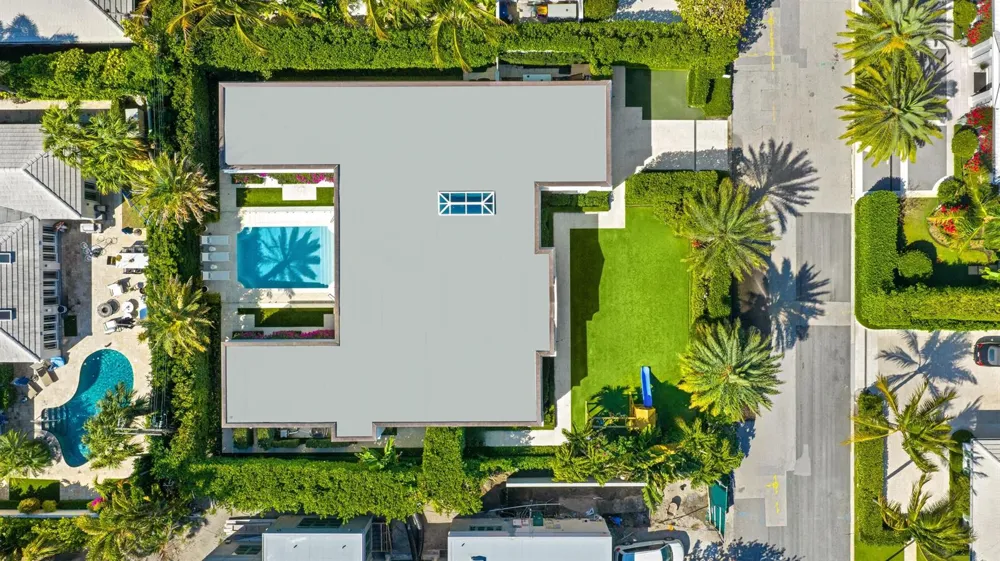 208 Sandpiper Drive Palm Beach, FL 33480