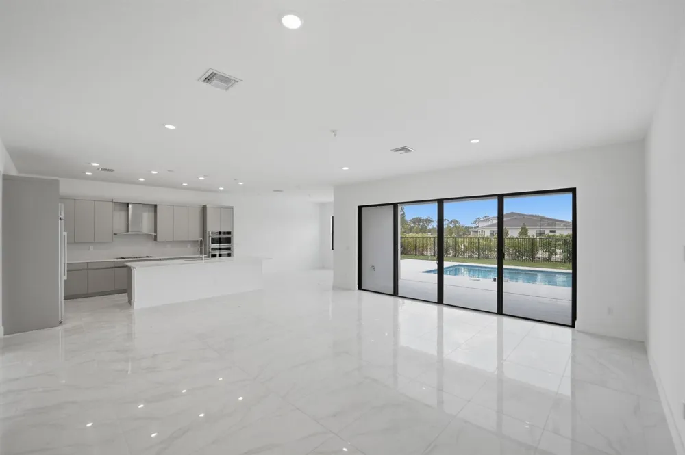 10140 Royal Ascot Avenue Lake Worth, FL 33449