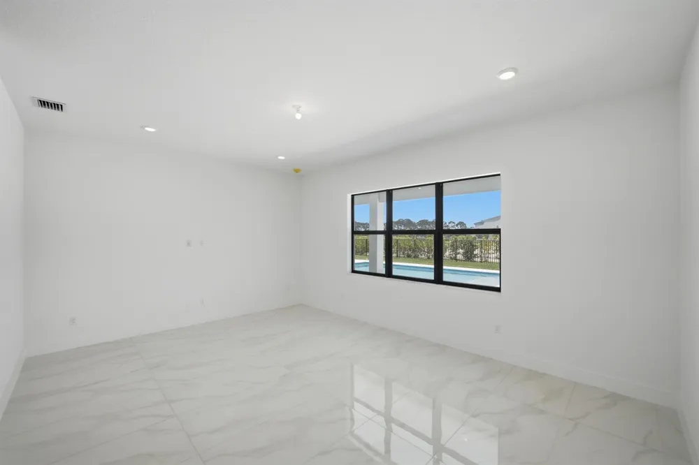 10140 Royal Ascot Avenue Lake Worth, FL 33449