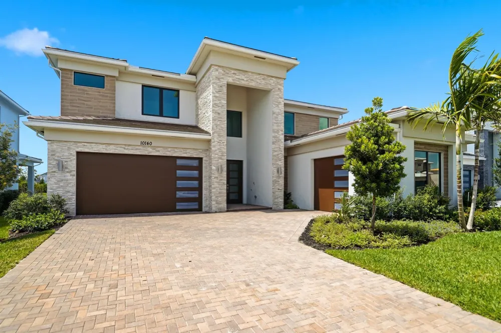 10140 Royal Ascot Avenue Lake Worth, FL 33449