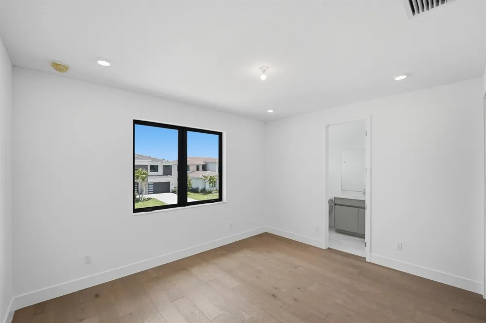 10140 Royal Ascot Avenue Lake Worth, FL 33449