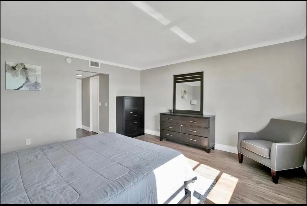 300 Croton Avenue #102 Lantana, FL 33462