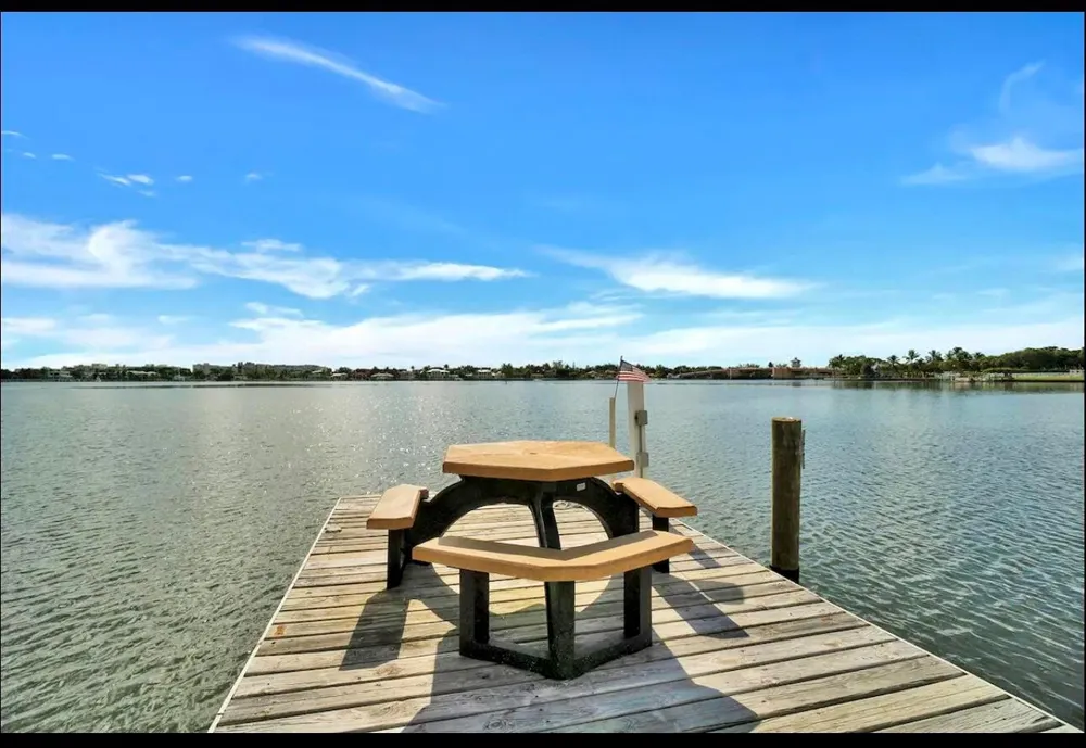 300 Croton Avenue #102 Lantana, FL 33462