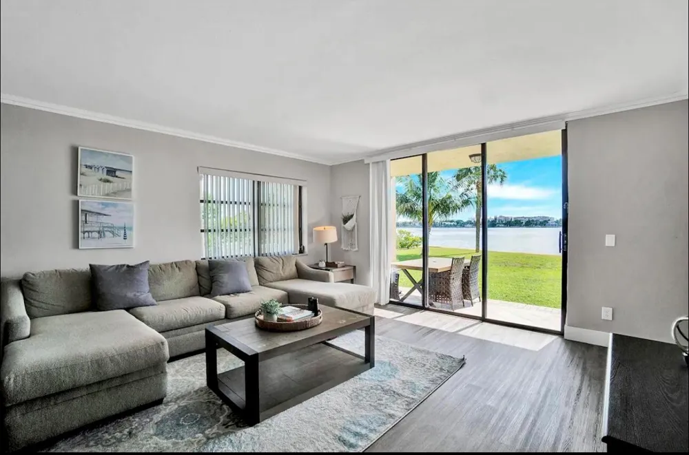 300 Croton Avenue #102 Lantana, FL 33462