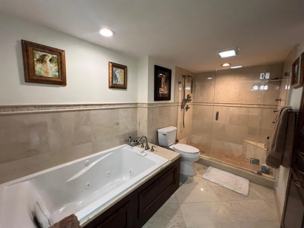 3400 Ocean Drive #906 Singer Island, FL 33404
