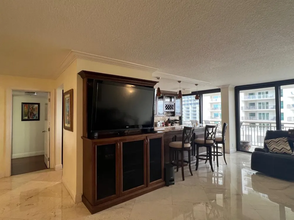 3400 Ocean Drive #906 Singer Island, FL 33404
