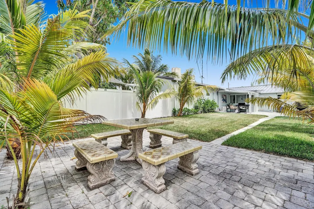 1969 NE 5th Street #1-2 Deerfield Beach, FL 33441