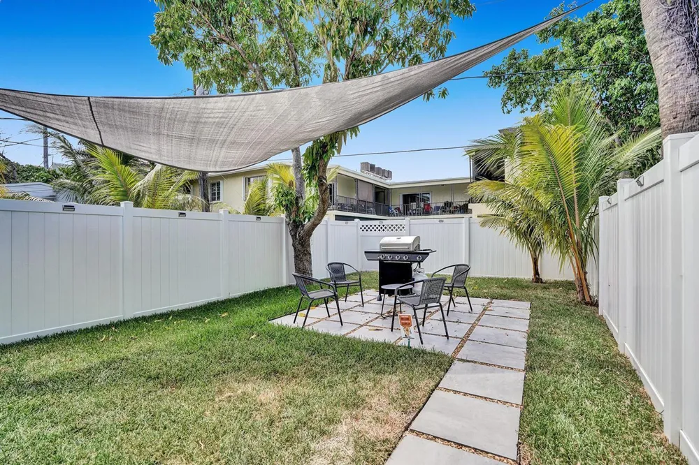 1969 NE 5th Street #1-2 Deerfield Beach, FL 33441