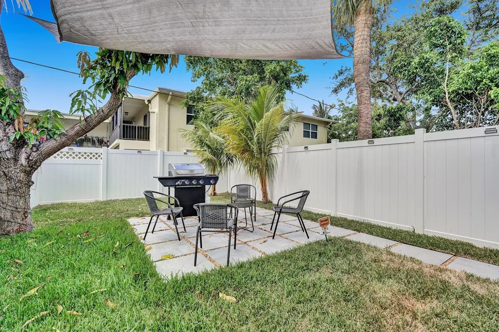 1969 NE 5th Street #1-2 Deerfield Beach, FL 33441