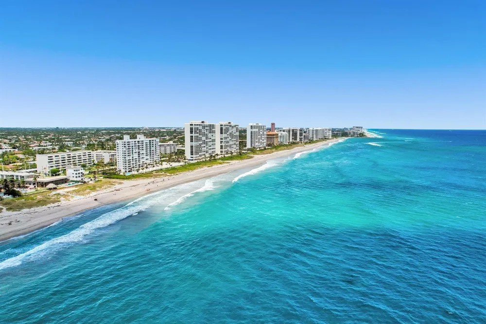 1969 NE 5th Street #1-2 Deerfield Beach, FL 33441