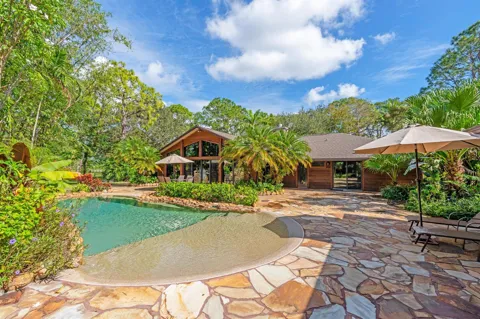 5405 Duckweed Road