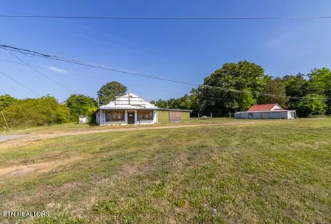 4515 Highway 411