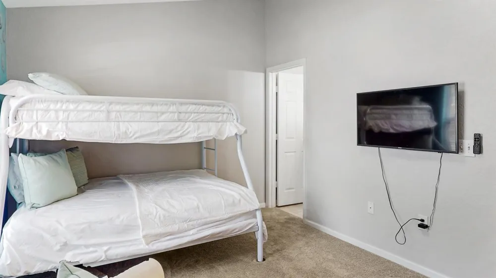 7650 Sir Kaufmann Court Kissimmee, FL 34747