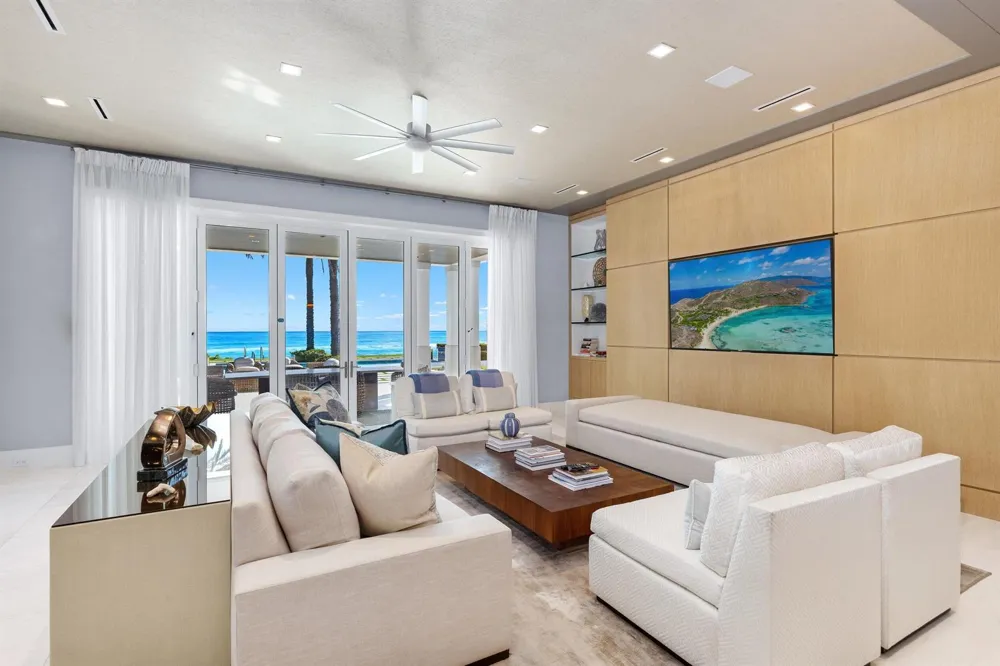 900 S Ocean Boulevard Manalapan, FL 33462