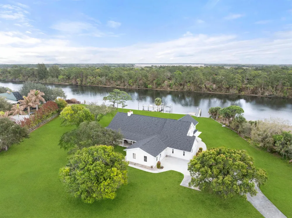 10125 SW Green Ridge Lane Palm City, FL 34990