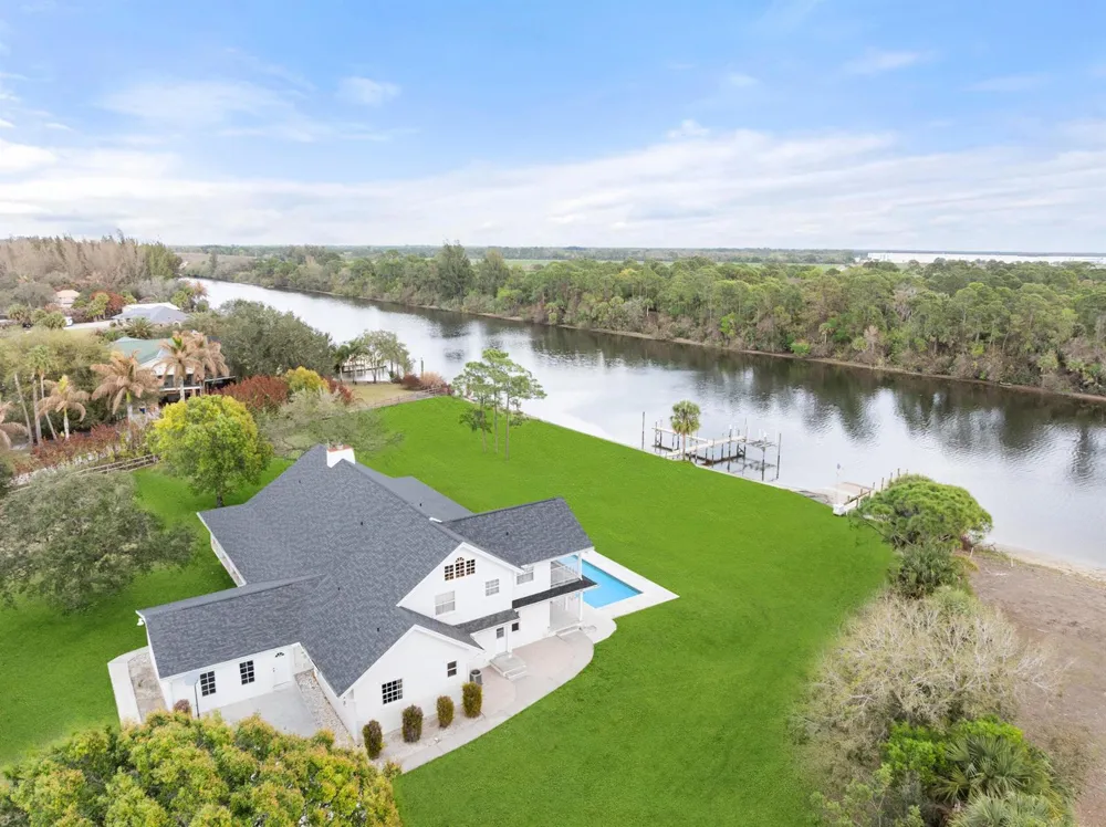 10125 SW Green Ridge Lane Palm City, FL 34990