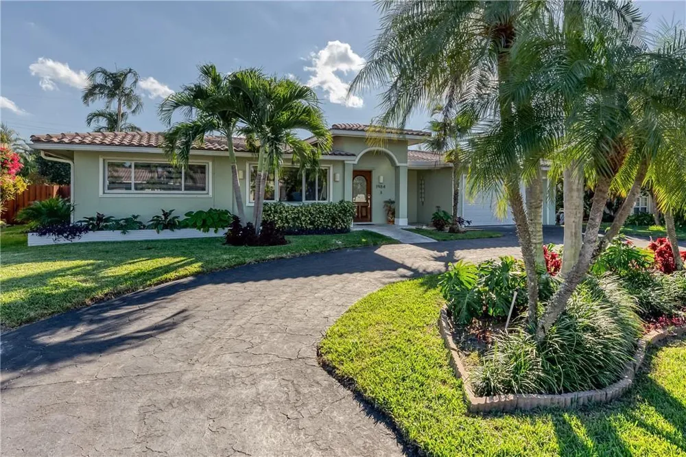 1984 Sailfish Place Lauderdale By The Sea, FL 33062