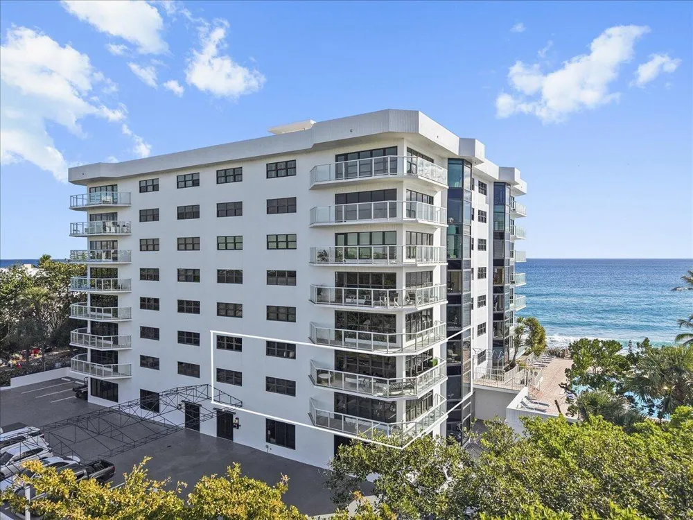4605 S Ocean Boulevard #3b Highland Beach, FL 33487