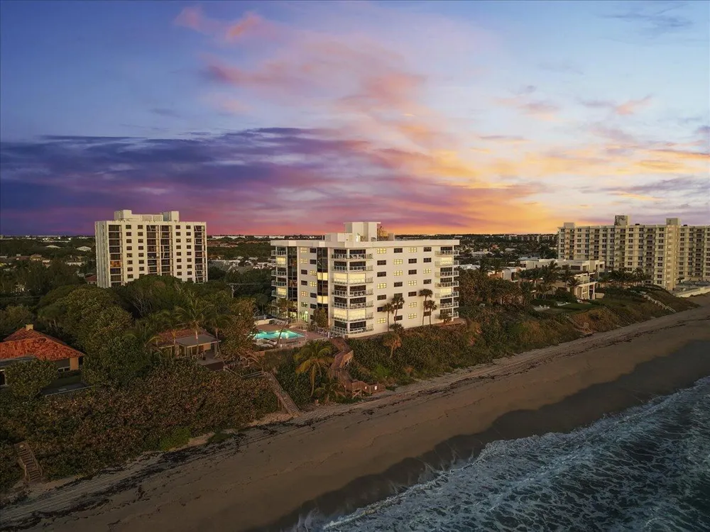 4605 S Ocean Boulevard #3b Highland Beach, FL 33487