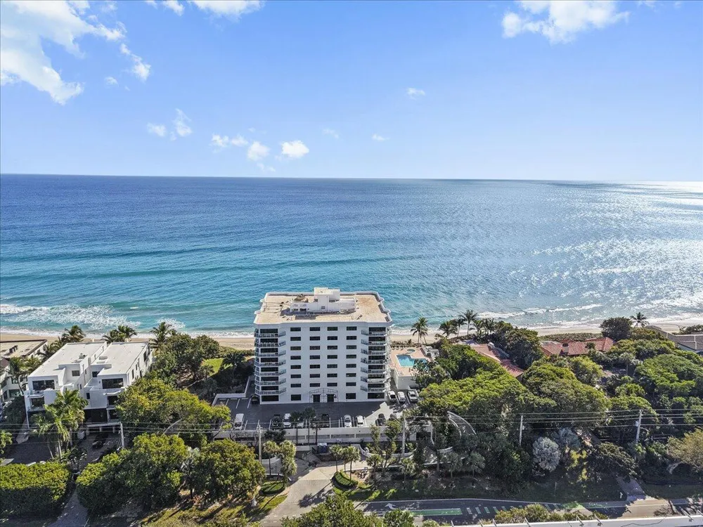 4605 S Ocean Boulevard #3b Highland Beach, FL 33487