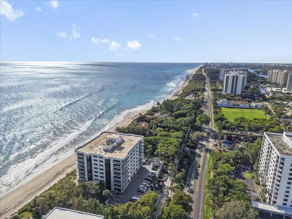 4605 S Ocean Boulevard #3b Highland Beach, FL 33487
