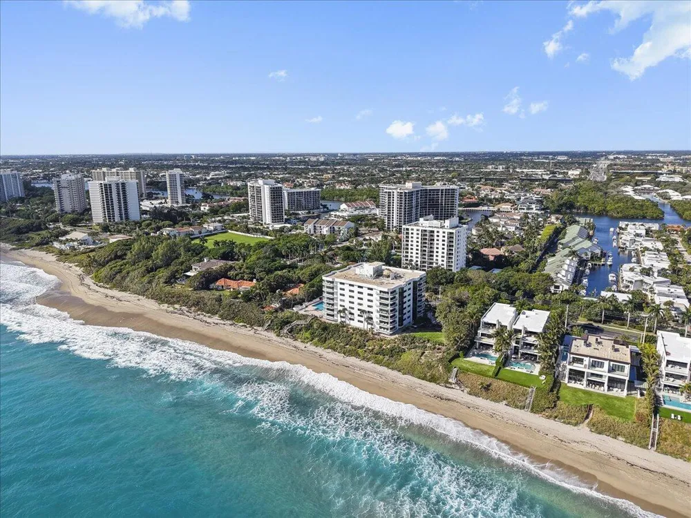 4605 S Ocean Boulevard #3b Highland Beach, FL 33487