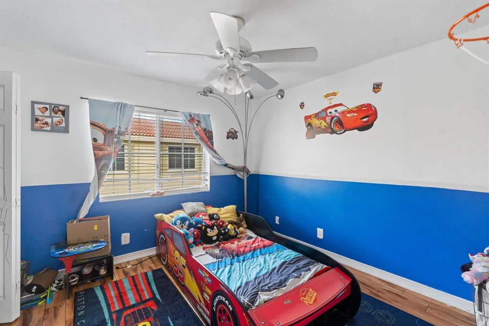 176 SE 2nd Street SE Deerfield Beach, FL 33441