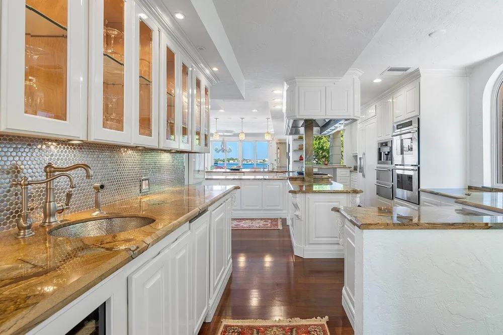 1880 S Ocean Boulevard Manalapan, FL 33462