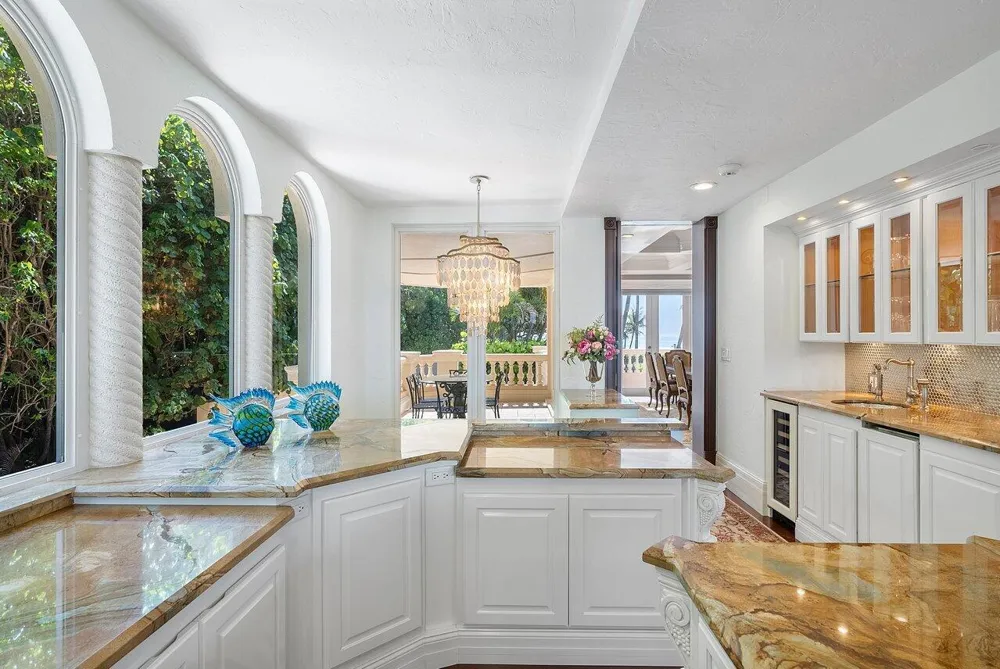 1880 S Ocean Boulevard Manalapan, FL 33462