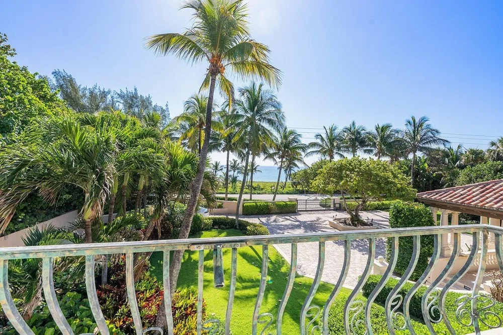 1880 S Ocean Boulevard Manalapan, FL 33462