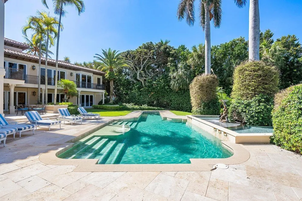 1880 S Ocean Boulevard Manalapan, FL 33462