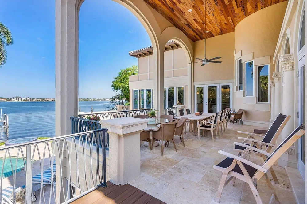 1880 S Ocean Boulevard Manalapan, FL 33462