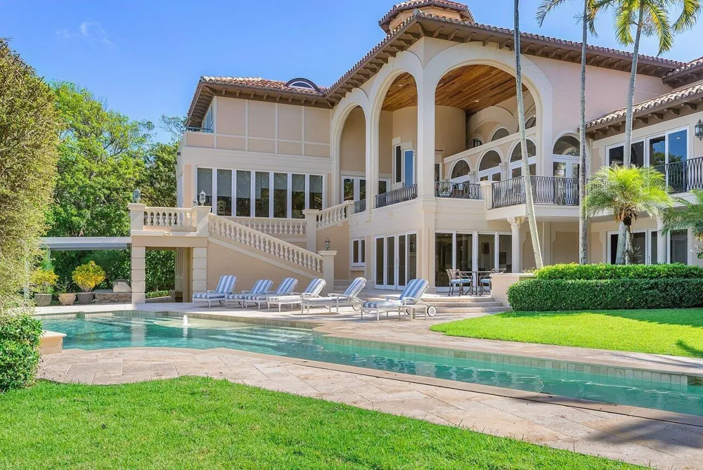 1880 S Ocean Boulevard Manalapan, FL 33462